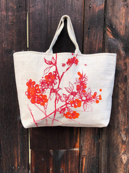 The Toute de Marche Bag | Apple Blossom + Bees | Limited Edition